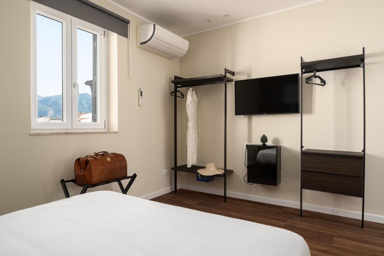 Attico 37 - Suite Con Terrazza Privata E Cucina Palermo Kültér fotó